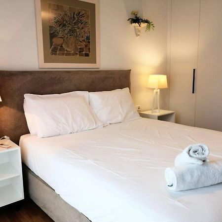 Elegant Apartment In Acropolis Ateny Zewnętrze zdjęcie
