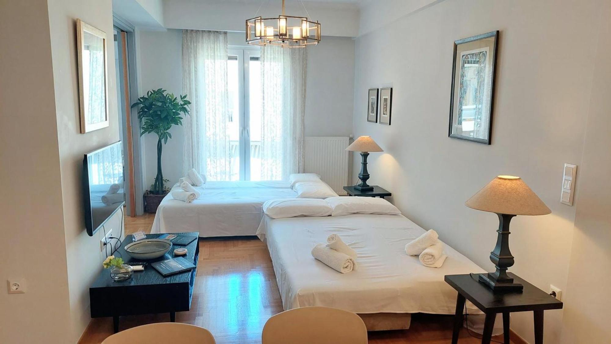 Elegant Apartment In Acropolis Ateny Zewnętrze zdjęcie
