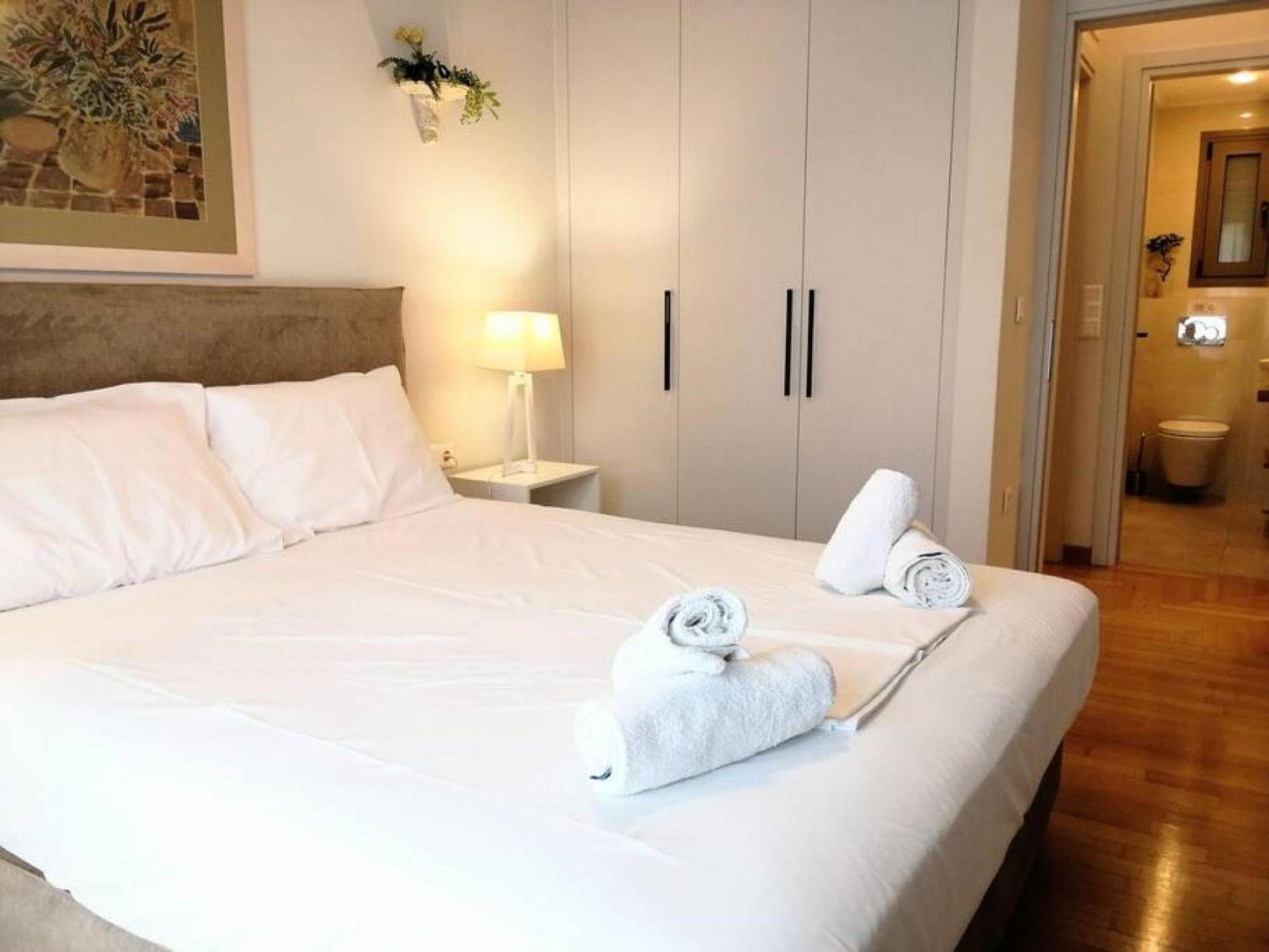 Elegant Apartment In Acropolis Ateny Zewnętrze zdjęcie
