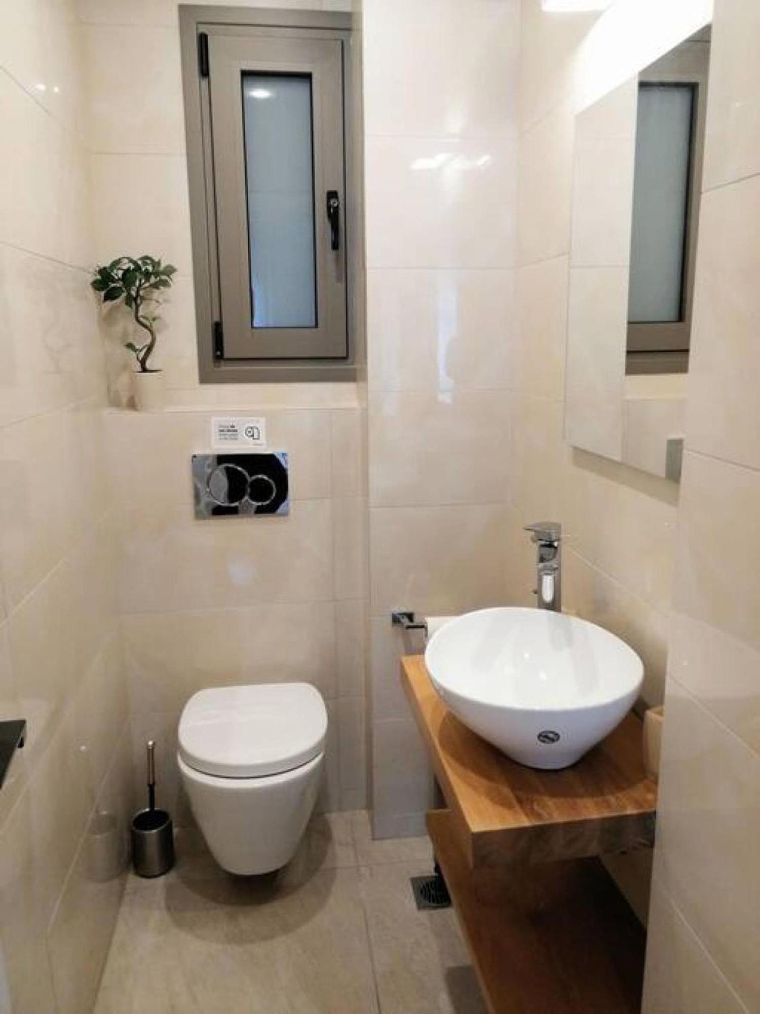 Elegant Apartment In Acropolis Ateny Zewnętrze zdjęcie