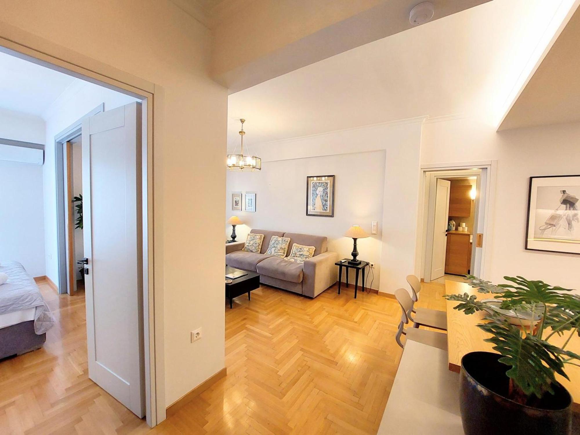 Elegant Apartment In Acropolis Ateny Zewnętrze zdjęcie
